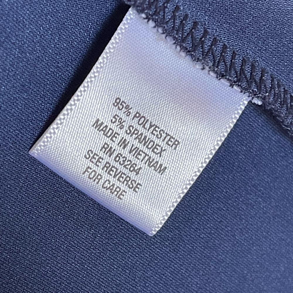 Roz & Ali Blue Pleated Sleeveless Tank Top - Picture 7 of 7